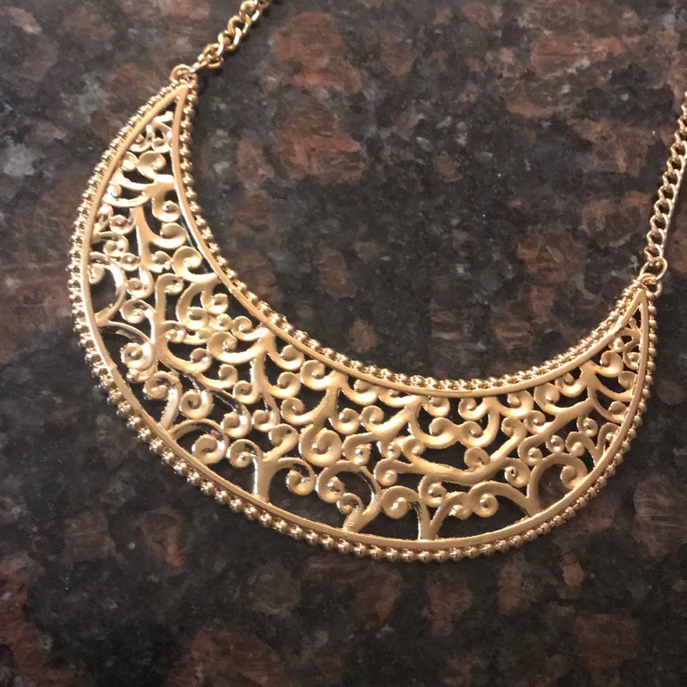 New Gold Necklace Plus Earrings